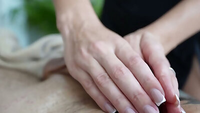 Sexy Petite Masseuse Gives Me a Slippery Handjob Covered in Oil
